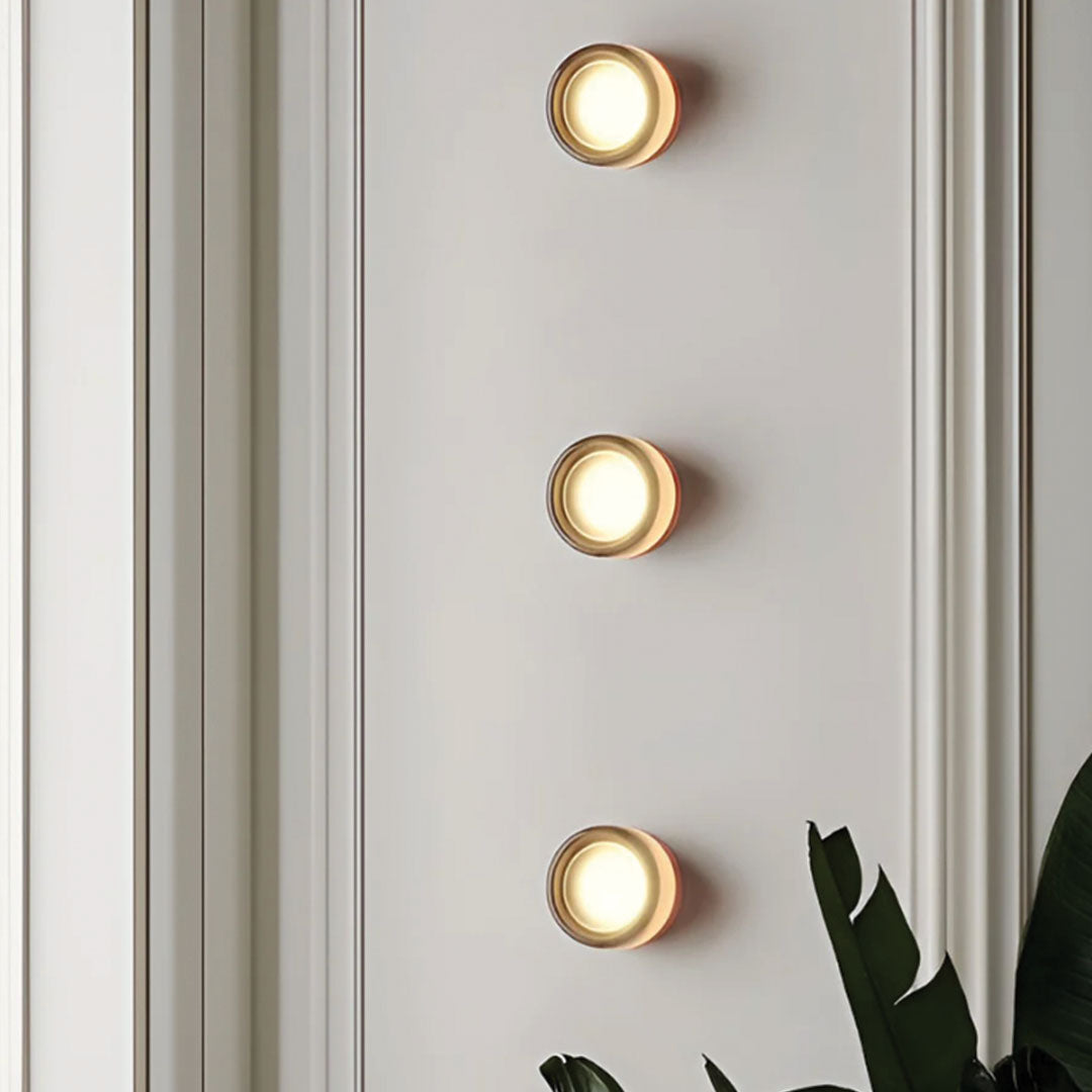 Applique murale LED compacte en acrylique et aluminium