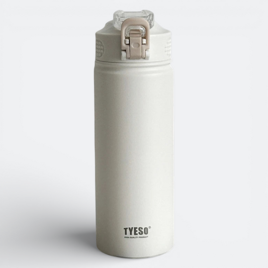 AïtaVia beige insulated water bottle with integrated straw and flip-top lid. Stainless steel travel bottle.
