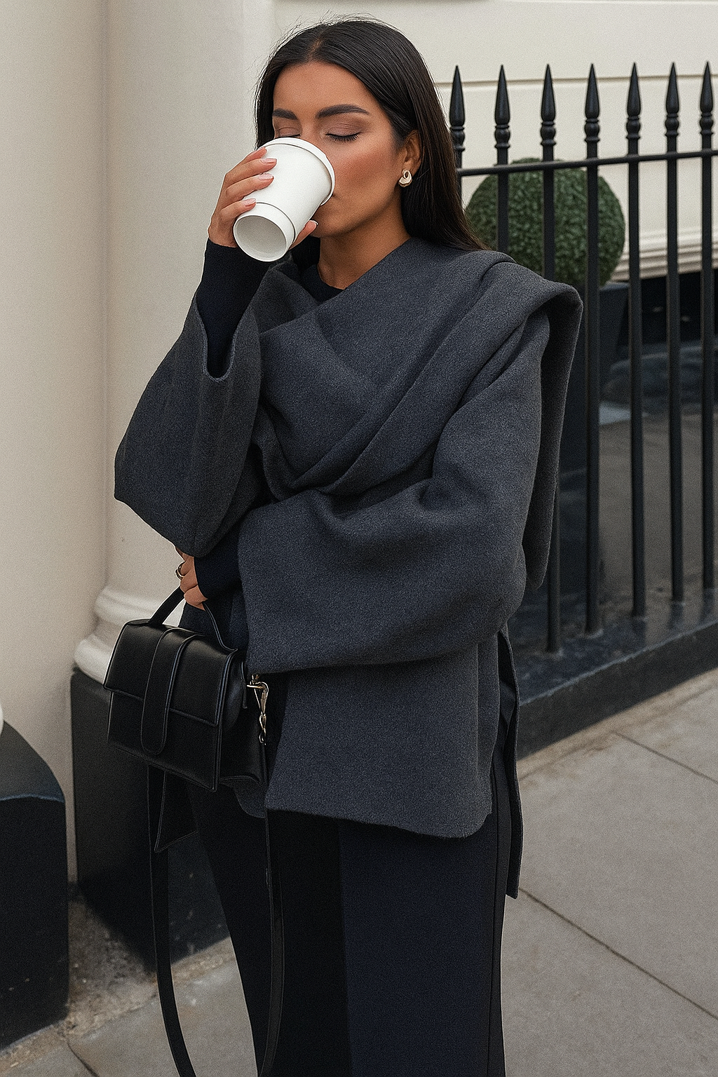 Cape Écharpe Asymétrique Femme – Élégance Oversize et Confort Chic
