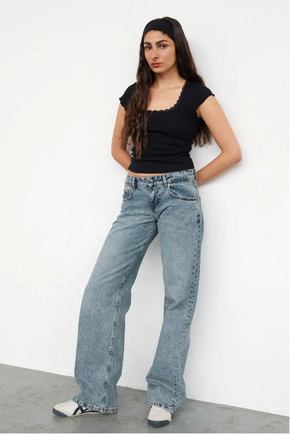 Jean Taille Basse pour Femme – Confort Stretch & Style Tendance Y2K