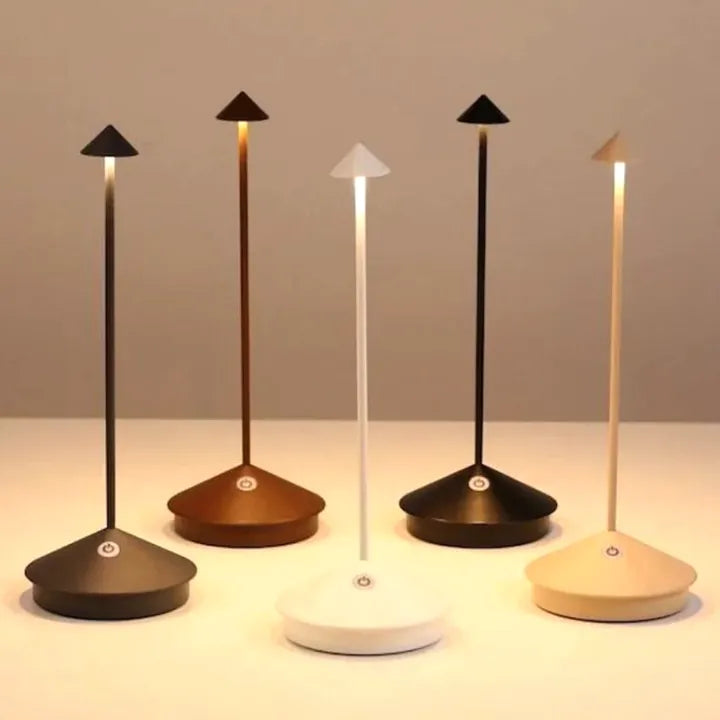 Lampe LED LumiCalme Étanche Dimmable - Design Minimaliste