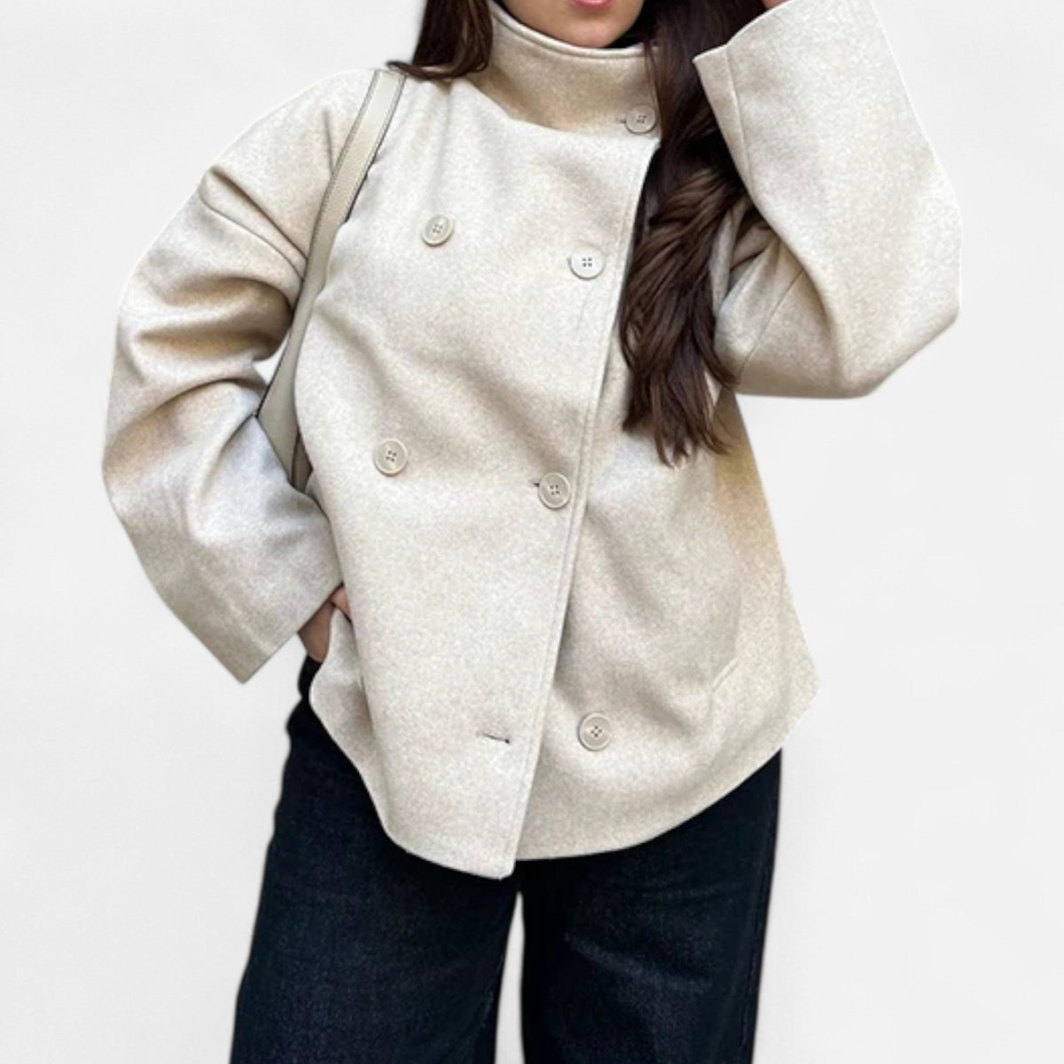 Manteau Court Femme Chic à Col Haut – Élégance Automne-Hiver