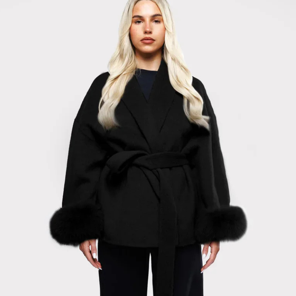 Manteau Élégant pour Femme avec Manches en Fausse Fourrure et Ceinture