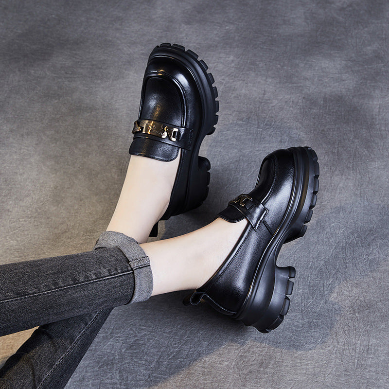 Mocassins Femme - | Plateforme et Chaîne Moderne