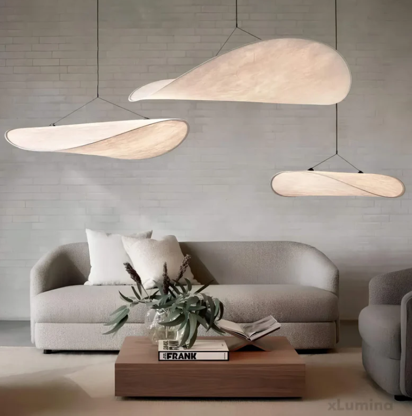 SoieLumière - Plafonnier en Soie Élégant - Design Unique