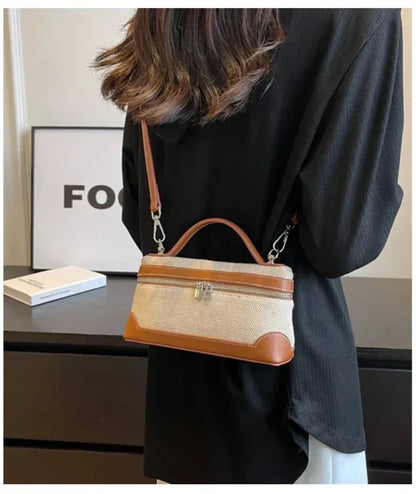 Pochette Bandoulière Femme Élégante et Polyvalente
