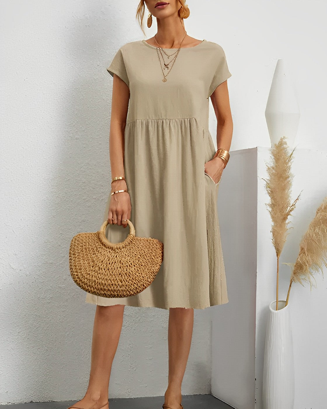 Robe CELIA pour Femmes : Élégance et Confort pour Toute Saison