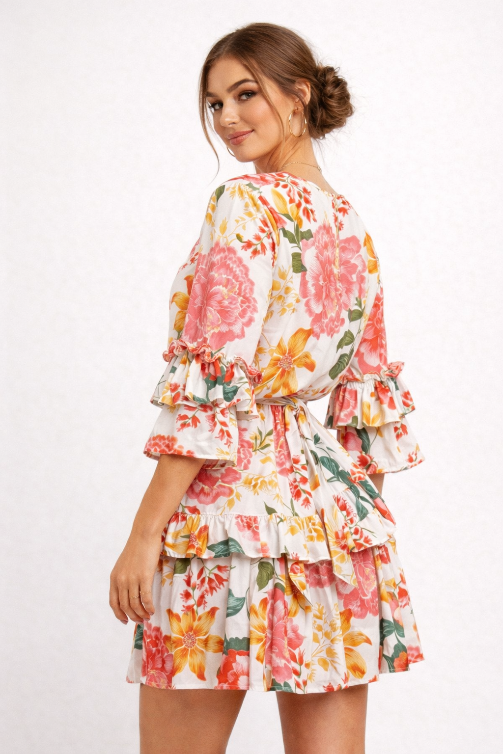Robe Fleurie Femme à Volants et Nœud - Élégance Décontractée
