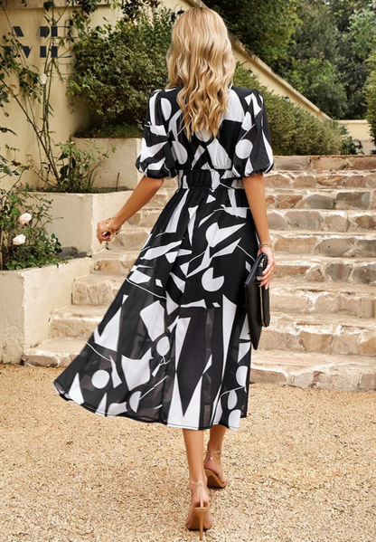 Robe Midi Bohème Femme – Imprimé Abstrait & Col V Élégant