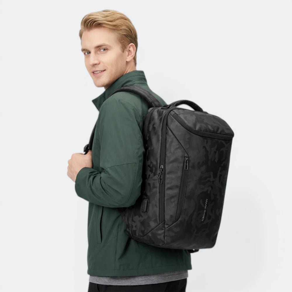 Sac à Dos avec Port USB Camouflage Sombre - | AïtaVia