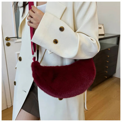 Sac Banane Fourrure Femme – Élégance & Confort Hivernal