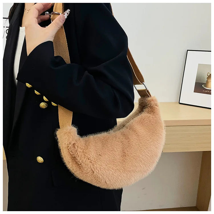 Sac Banane Fourrure Femme – Élégance & Confort Hivernal