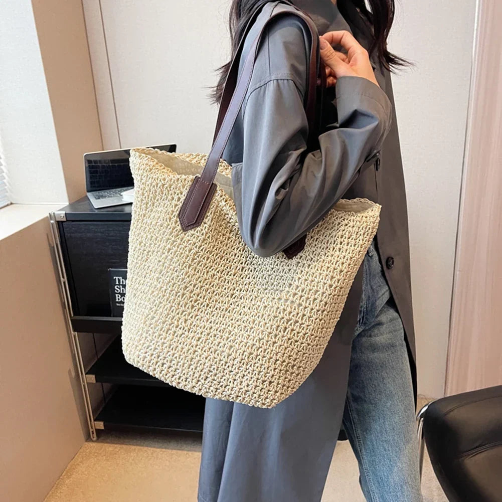 Sac de Plage Femme en Paille Léger et Tendance