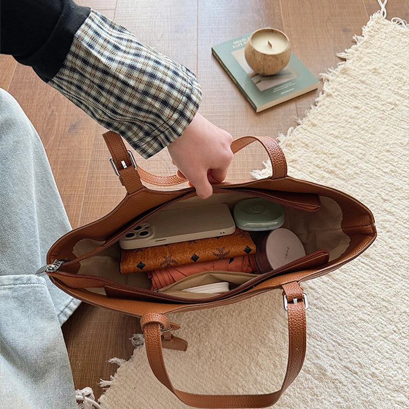 Sac à Main Femme en Paille et Similicuir Élégant