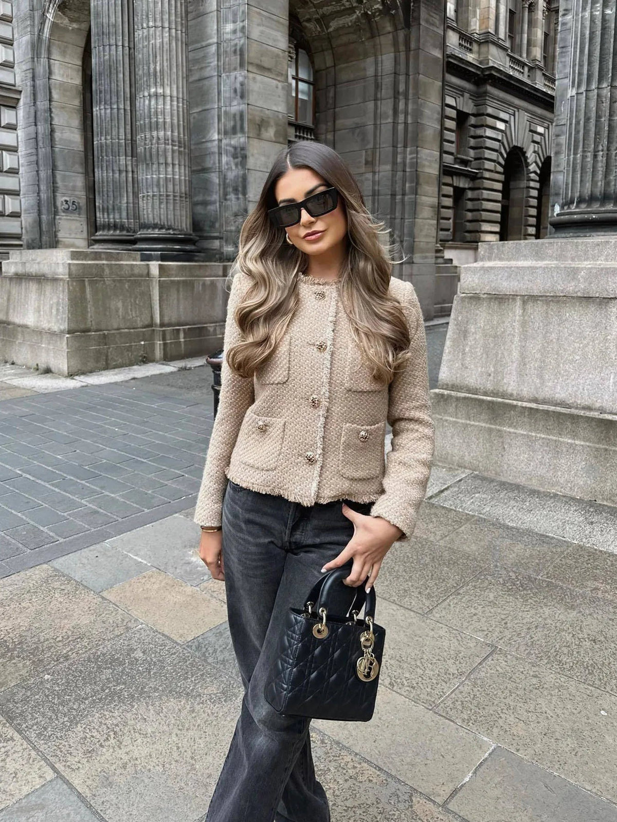 Veste Chic pour Femmes - Élégance Intemporelle et Polyvalente